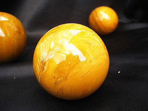 Yellow Jasper Sphere 40-50 mm