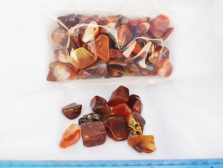 Carnelian Tumbled Stones (18-25 mm)